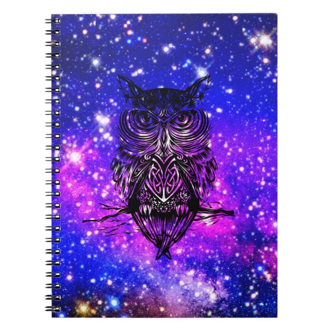 Celtic uggla universum anteckningsbok (Framsidan)