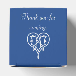 Celtic Weave Hearearin in Blue Favor Box Presentaskar