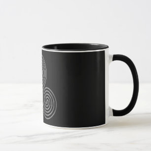 celtisk tredubbel spiral - OneLine antiqueSilverBl Mugg