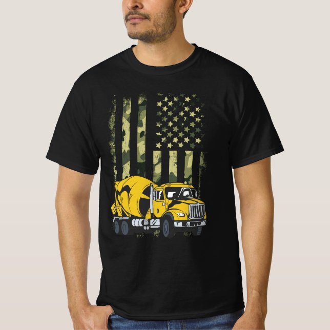 Cement Lastbil Driver Concreer Mixer Camouflage Am T Shirt (Framsida)