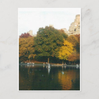 Central Park Boat Pond på hösten Vykort