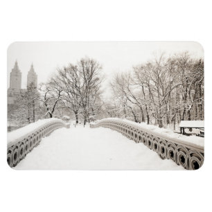 Central Park Winter Romantik - Bow Bridge Magnet
