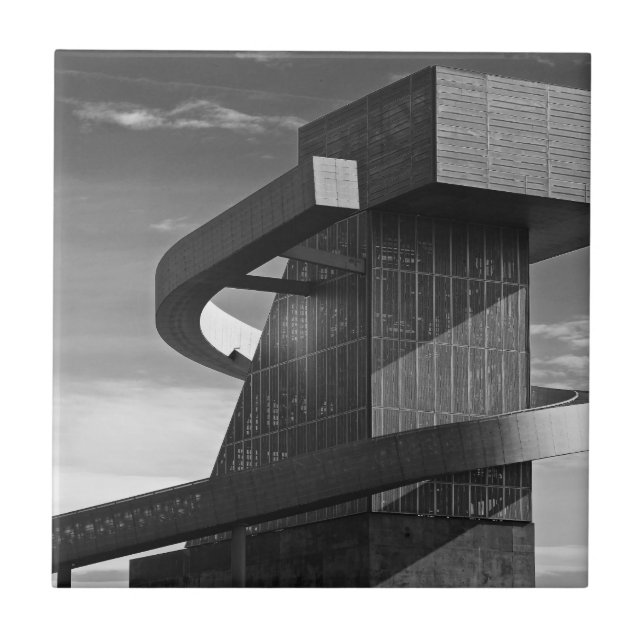 Centralhögstadium, 2017 kakelplatta (Framsidan)