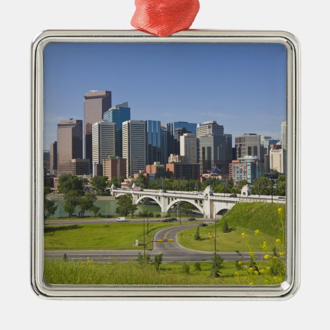 Centre St Bridge och Downtown Calgary, Alberta Julgransprydnad Metall (Framsidan)