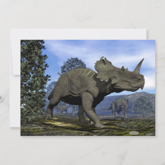 Centrosaurus dinosaurs som går mellan magnolia trä