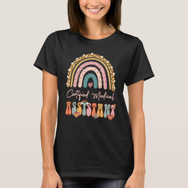 Certified Medical Assistant CMA Groovy Retro Rainb T Shirt (Framsida)