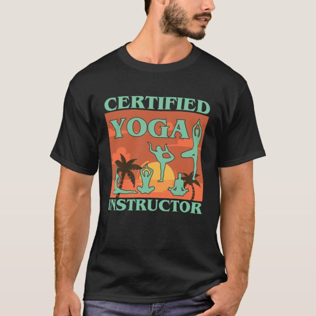 Certified Yoga Instructor  Meditation Retro Namast T Shirt (Framsida)