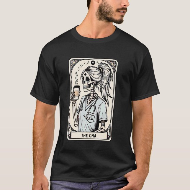 Certifierad Sjuksköterska Assistent Tarotkort Skel T Shirt (Framsida)