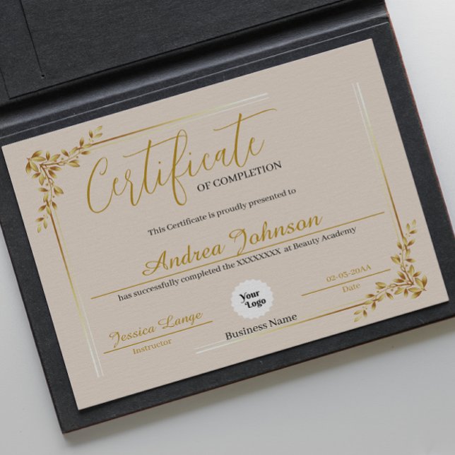Certifikat för slutförandeutmärkelser Golden (Certificate Of Completion Awards Script Golden)