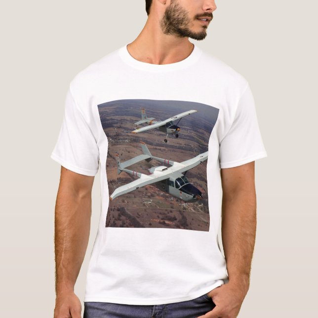 Cessna 337, and_Classic flyg 1967 T Shirt (Framsida)