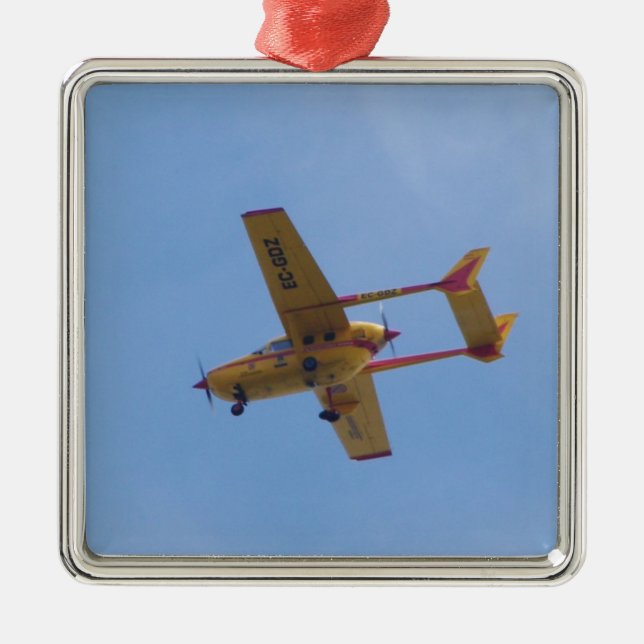 Cessna 337G Super Skymaster Julgransprydnad Metall (Framsidan)