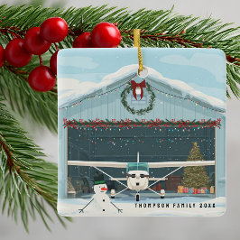 Cessna Airplane Christmas Tree in Hangar Vintage  Julgransprydnad Keramik