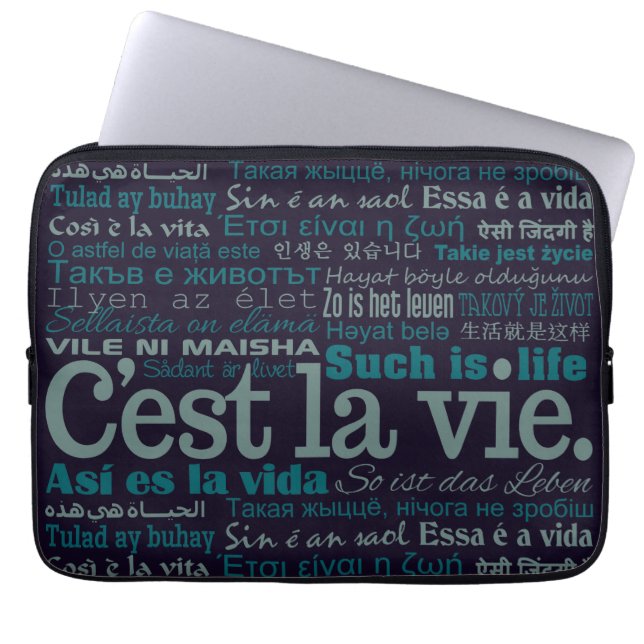 C'est La Vie anpassningsbar laptop sleeve (Framsidan)