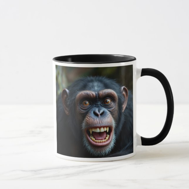 C'est qu'il fait peur le chimpanzé. mugg (Höger)