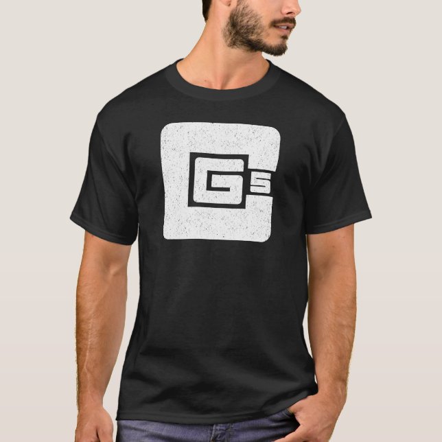 cg5 vit typo fan konst t shirt (Framsida)