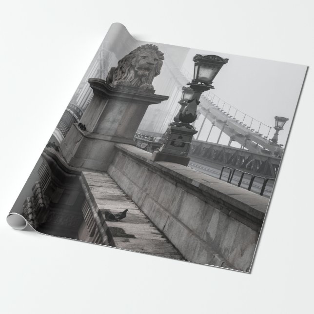CHAIN BRIDGE, BUDAPEST PRESENTPAPPER (Utrullad)