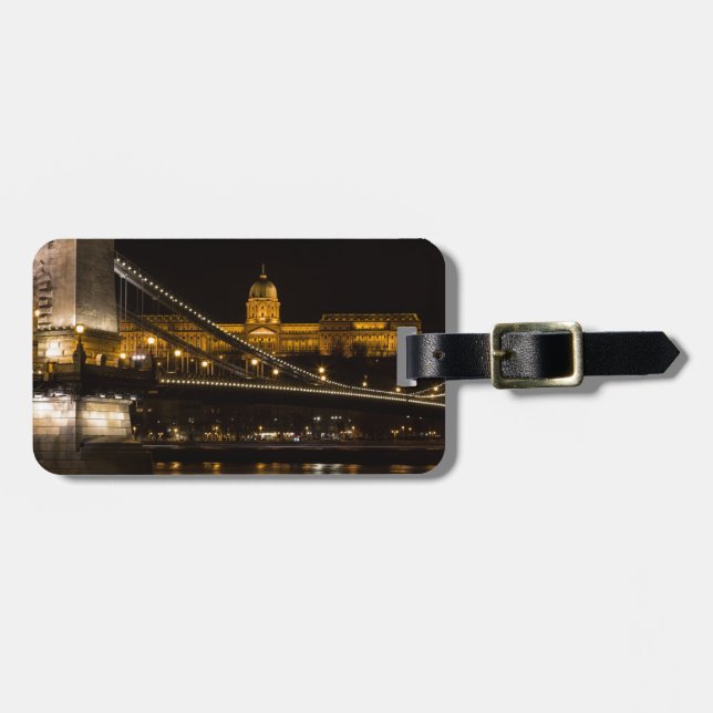 Chain Bridge med Buda Castle Hungary Budapest Bagagebricka (Horisontell Framsida)