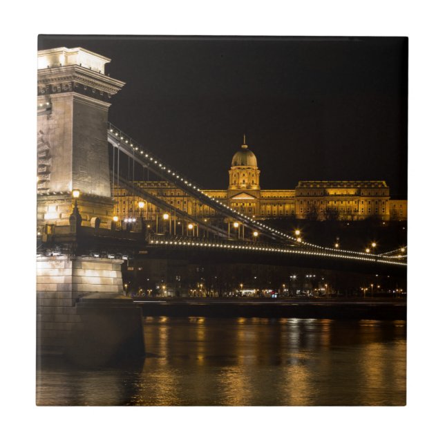 Chain Bridge med Buda Castle Hungary Budapest Kakelplatta (Framsidan)