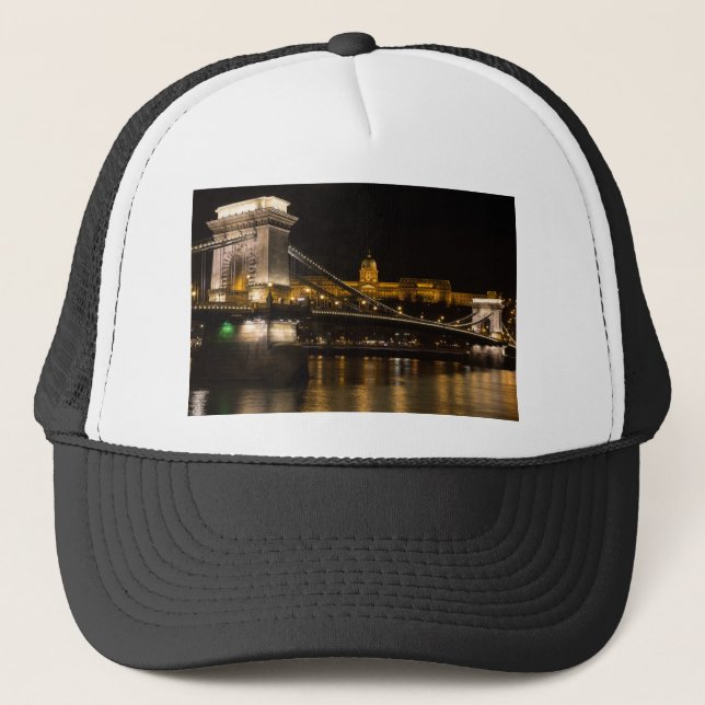 Chain Bridge med Buda Castle Hungary Budapest Keps (Framsida)