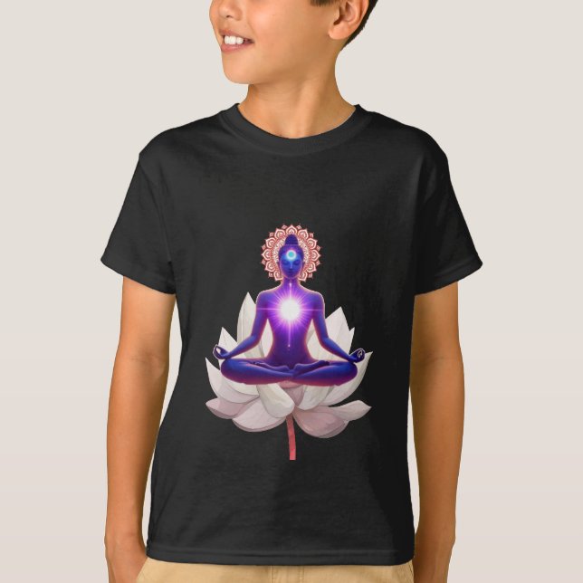 Chakra Awakening – Radiant Soul on Lotus T Shirt (Framsida)