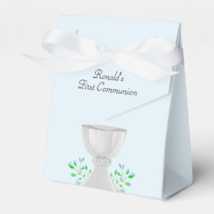 Chalice och Blue Buds Greenery First Communion Presentaskar