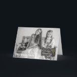 Chalkboard - anpassningsbar-foto för julhälsningar helgkort<br><div class="desc">Ditt foto är huvudfokus för det här trendiget kort för "julhälsningar"! Designad av enkel Put by Robn; Modified Graphics ram courtesy Dianaz; Modified holly ornament courtesy Graphics Factory.</div>