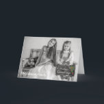 Chalkboard - anpassningsbar-foto för julhälsningar helgkort<br><div class="desc">Ditt foto är huvudfokus för det här trendiget kort för "julhälsningar"! Designad av enkel Put by Robn; Modified Graphics ram courtesy Dianaz; Modified holly ornament courtesy Graphics Factory.</div>