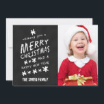 CHALKBOARD CHRISTMAS HELGDAG PHOTO-KORT JULKORT<br><div class="desc">CHALKBOARD CHRISTMAS HELGDAG PHOTO CARD. Roligtens krittypsnitt används på en svart bakgrund för kriteffekt. Jag önskar dig God jul och Gott nytt år. Anpassa med ditt namn och din familjefoto. Elke Clarke© for Monogram Gallery.</div>