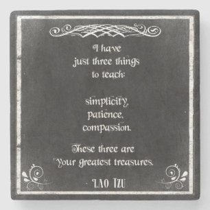 Chalkboard-design med Lao Tzu-inspirationsoffert Stenunderlägg