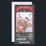 Chalkboard-fotokort för Helgdag Julkort<br><div class="desc">Coola och Modern Chalkboard Glad helg-fotokort med roligt grafiskt typsnitt,  banderoll och dekorativa hängande ornament mot bakgrund av en tavla eller en Chalkboard-bakgrund. McBooboos illustration av hand plockade.</div>