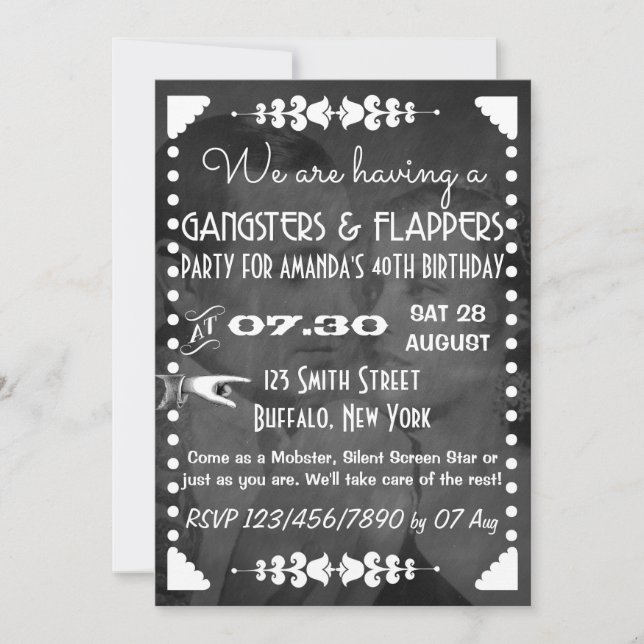Chalkboard Gangsters och Flappers-fest Inbjudningar (Framsida)