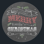 Chalkboard God jul Round Sticker Runt Klistermärke<br><div class="desc">Den runda klistermärket på God jul. Anpassade. En del av en julsamling.</div>