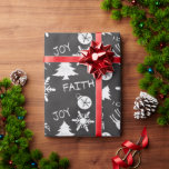 Chalkboard-julafton Roligt Mönster Helgdag Presentpapper<br><div class="desc">Precis som när man skriver på skollärarens svarta tavla ser denna roligt och den festliga kritan mönster ut som en vit handskriven text och teckning på en slate grått-bakgrund.</div>