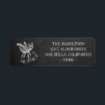 Chalkboard-julen Klockor Personlig Adress Returadress Etikett<br><div class="desc">Bakgrund i kalkbräda med hand plockade-krita klockor och adressetikett för blad/barr. Anpassa text,  teckensnitt stil,  färg och storlekt.</div>