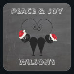 Chalkboard lustiga julkatt par personlig fyrkantigt klistermärke<br><div class="desc">Elegant trendig helgdag jultomten och vinter-chalkboard-design.</div>