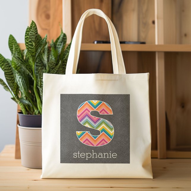 Chalkboard Monogram Brev S med Bright Chevrons Tygkasse (Custom Canvas Tote Bag)