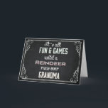 Chalkboard Reindeer Springa over Grandma Helgkort<br><div class="desc">Chalkboard Det är roligt och spel tills en renare springa över mormor. Ett så roligt julkort att skicka till familj och vänner</div>