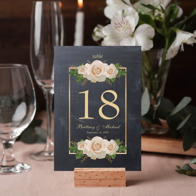 Chalkboard Vit ros Guld Ram | Bord-kort Bordsnummer (Elegant rustic chalkboard white rose table number card for your wedding reception decor. )