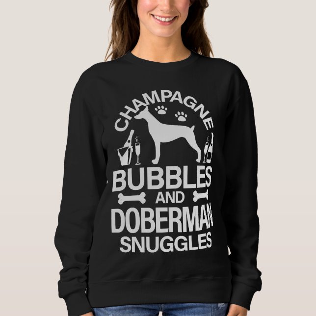 Champagne Bubbles And Doberman Snuggles Canine Dog T Shirt (Framsida)