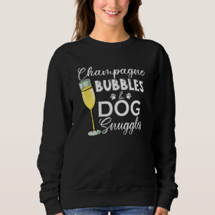 Champagne Bubbles & Hund Snuggles Hund Person T Shirt