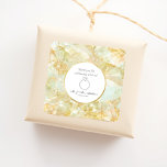 Champagne Burst Crystal Wedding Fyrkantigt Klistermärke<br><div class="desc">Brilliant, crystal Champagne Burst is a mixture of yellow, peach, and pale teal with gold marbling streaks with an elegant gem, crystalline look. It sparkles and shines in a unique way that it looks 3d. Text templates provided. This is perfect for a summer, perhaps evening event as it has the...</div>