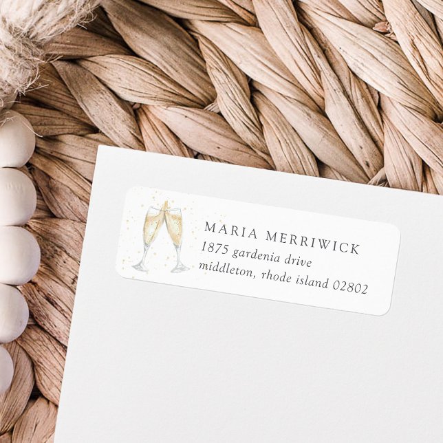 Champagne Toast Returadress Returadress Etikett (Add a bubbly pop to your invitations with these matching Champagne Toast return address labels.)