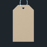 Champagnebeige Presentetikett<br><div class="desc">Champagne beige är en mjuk, ljus blandning av beige och ljust guld, med en antydan till subtila undertoner av varmt gult eller rosa. Inspirerad av den tidlösa elegansen hos mousserande vin, frammanar denna färg lyx, sofistikering och firande. Dess lugna glöd gör den till en favorit för bröllop, företagsarrangemang och vardagliga...</div>