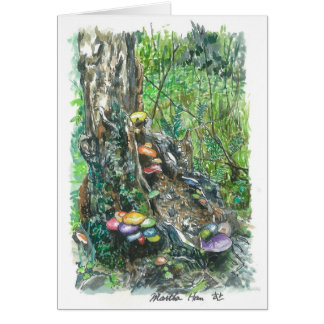 champinjoner på en förfalla trädstam hälsningskort