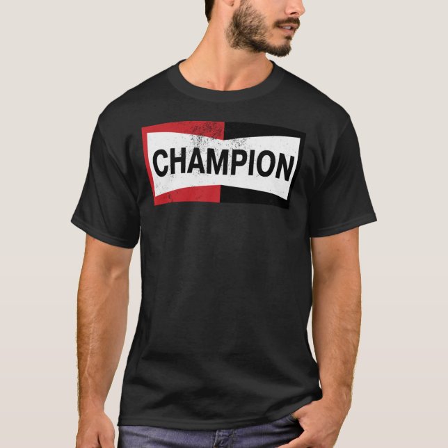 Champion Vintage Logo Classic T-Shirt (Framsida)