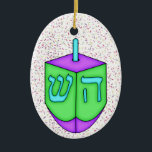Chanukah Dreidel Julgransprydnad Keramik<br><div class="desc">Ha roligt med dem. Tänka teman! Spela upp med färger, lägg till eller ta bort text och (för lite extra-avgift) anpassa baksidan med bilder, färg, din logotyp/företagsinformation... ! De är också underbara för gåvor eller använda som den avslutande kurvan på din presentförpackning. Tack så mycket för att du är här....</div>