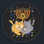 Chanukah Jewish Menorah Kitten Funny Cat Hanukkah Runt Klistermärke<br><div class="desc">Chanukah Jewish Menorah Kitten Funny Cat Hanukkah</div>