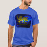 Chanukkah Brass Lejon Menorah T Shirt<br><div class="desc">Den har en digital 3D-återgivning av en brass,  lejon-temed menorah,  gjord i Israel runt 1950,  på en blå,  rektal bakgrund. Visas med tända ljus.</div>