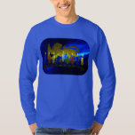 Chanukkah Brass Lejon Menorah Tee<br><div class="desc">Den har en digital 3D-återgivning av en brass,  lejon-temed menorah,  gjord i Israel runt 1950,  på en blå,  rektal bakgrund. Visas med tända ljus.</div>