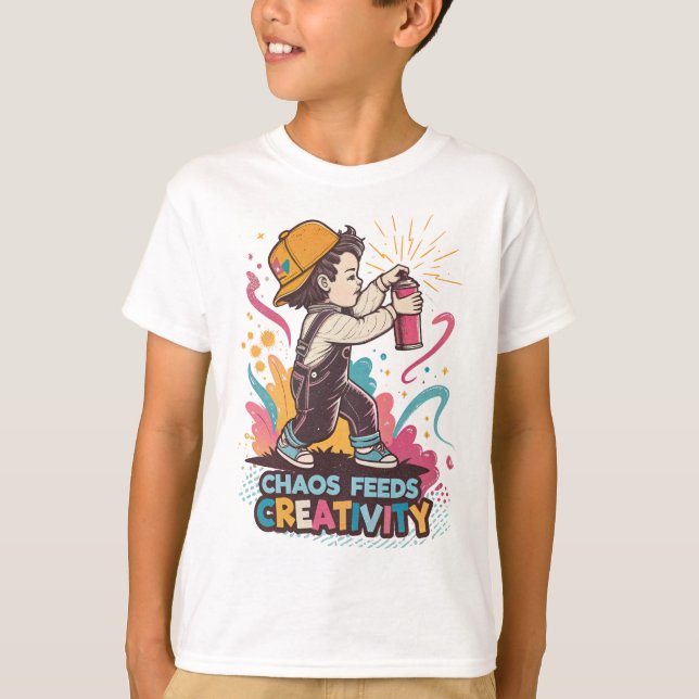Chaos Feeds Creativity – Retro Graffiti Pop Art  T Shirt (Framsida)